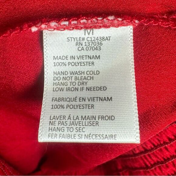 Red ruffle trim smocked top size medium - Picture 9 of 9